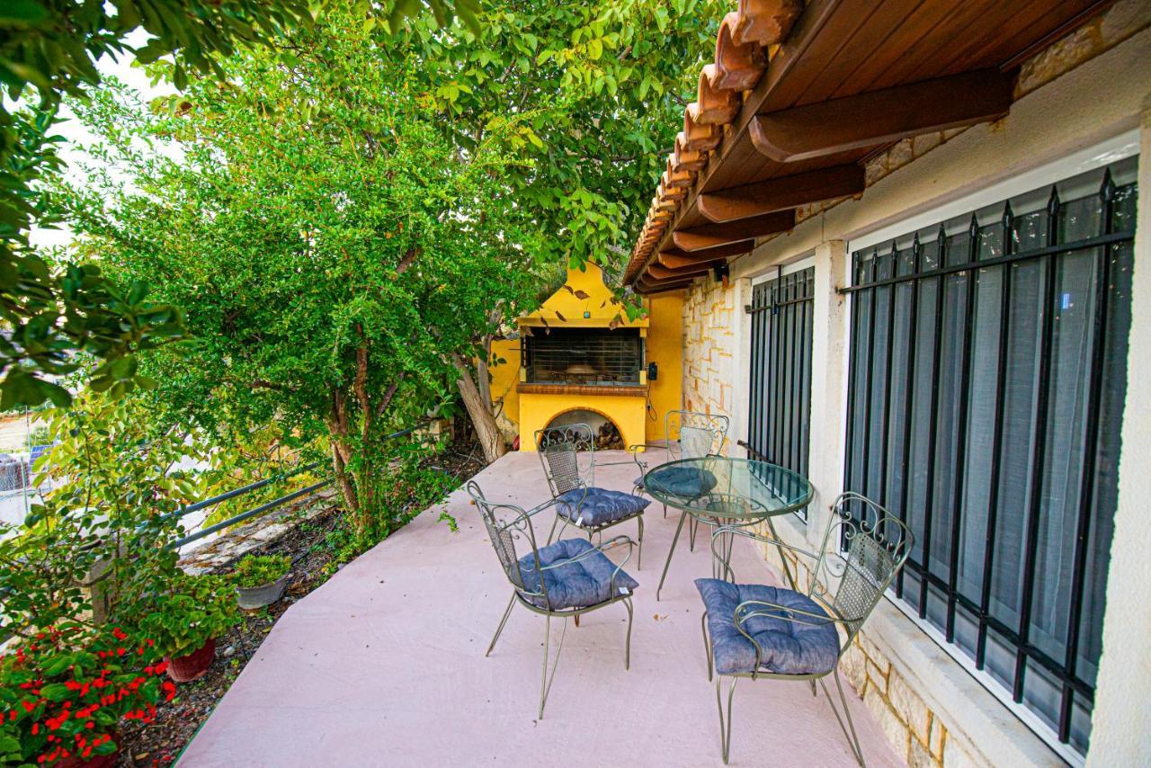 Lithines Villa Go Green Dhafnes Ngoại thất bức ảnh